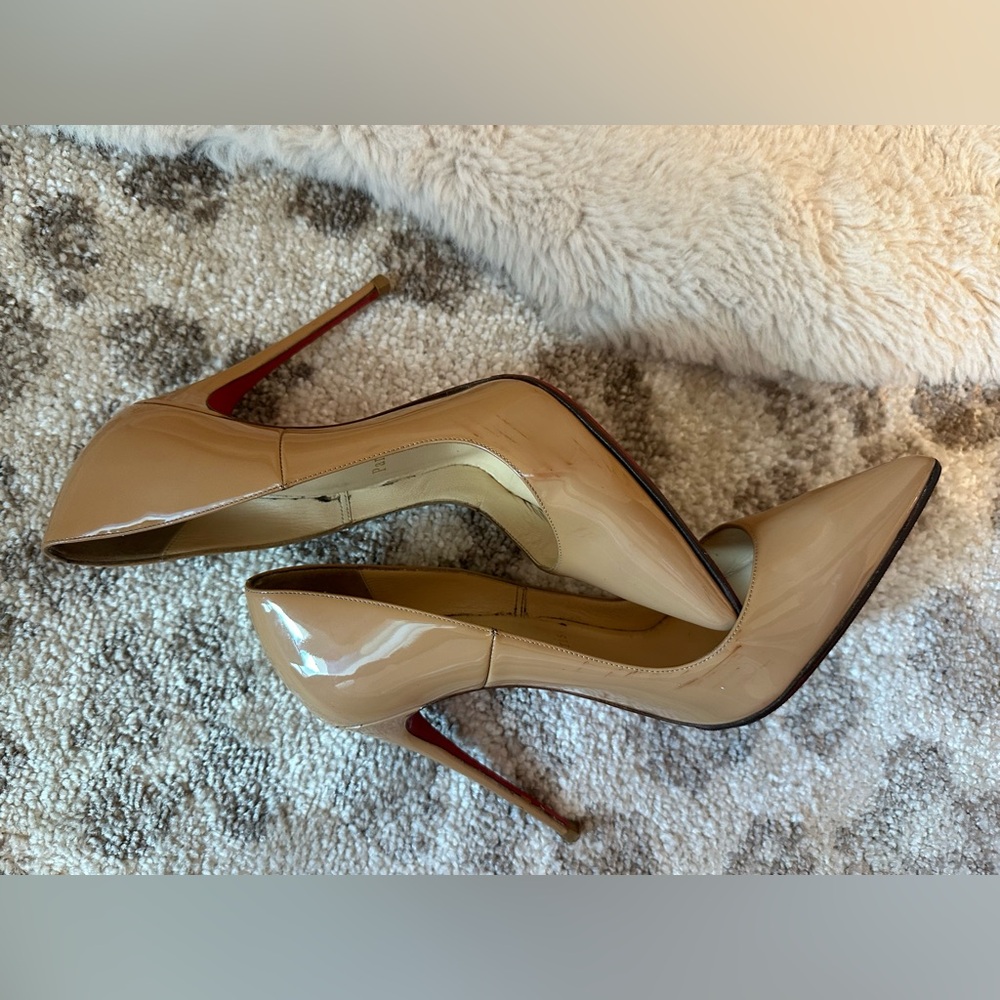 CL Nude Heels - Picture 10 of 14
